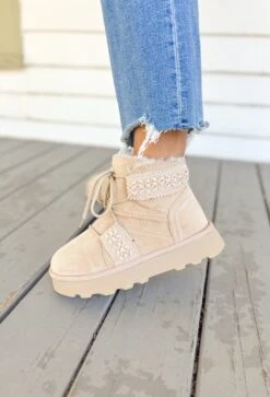 Beach By Matisse Matterhorn Boots