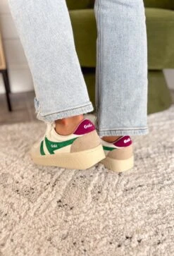 Gola Granslam Trident Sneakers In Emerald 5 Gola Granslam Trident Sneakers In Emerald -Modern Women Wear GolaGrandslamTridentinWhite Emerald Cerise1