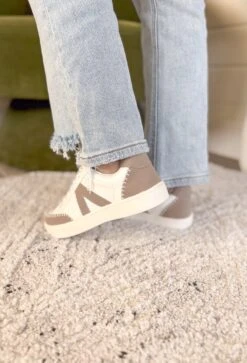 Itzia Stiched Sneaker -Modern Women Wear ItziaStichedSneaker1