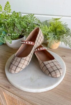 Tea Time Plaid Mary Jane Flat 8 Tea Time Plaid Mary Jane Flat -Modern Women Wear TeaTimePlaidMaryJaneFlat2