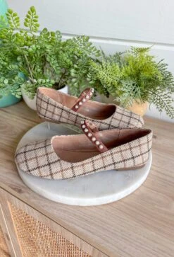 Tea Time Plaid Mary Jane Flat 10 Tea Time Plaid Mary Jane Flat -Modern Women Wear TeaTimePlaidMaryJaneFlat4