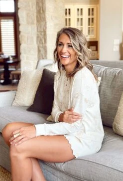 Z SUPPLY Dawn Western Short -Modern Women Wear Tezza 4321 0335fa24 0c63 4eeb ac23 d32df3d5a8cf