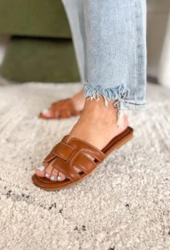 Vernon Tan Sandals
