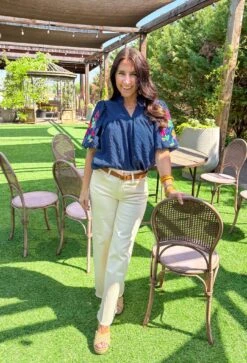 Couldn't Be Better Blouse -Modern Women Wear WEB Couldn tBeBetterBlouse2