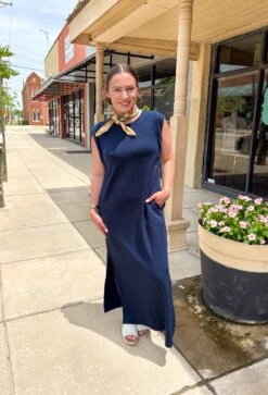 Distant Memory Midi Dress In Navy 9 Distant Memory Midi Dress In Navy -Modern Women Wear WEB DistantMemoryMidiDress6