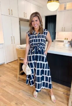 Fair & Square Midi Dress In Navy