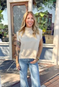 Fall In Love Short Sleeve Sweater