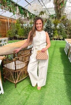 Fell For You Linen Tank 10 Fell For You Linen Tank -Modern Women Wear WEB FellForYouLinenTank3