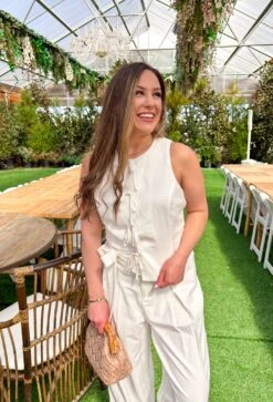 Fell For You Linen Tank 9 Fell For You Linen Tank -Modern Women Wear WEB FellForYouLinenTank5