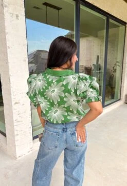 In The Zone Floral Top -Modern Women Wear WEB InTheZoneFloralTop2