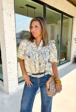 Know It All Floral Top -Modern Women Wear WEB KnowItAllFloralTop4