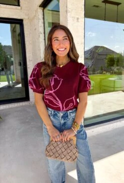 Miley Floral Short Sleeve Sweater 10 Miley Floral Short Sleeve Sweater -Modern Women Wear WEB MileyFloralShortSleeveSweater3