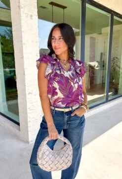 Never Letting Go Top 10 Never Letting Go Top -Modern Women Wear WEB NeverLettingGoTop7