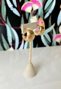 Bonnie Chunky Hoop Earrings In Matte Gold